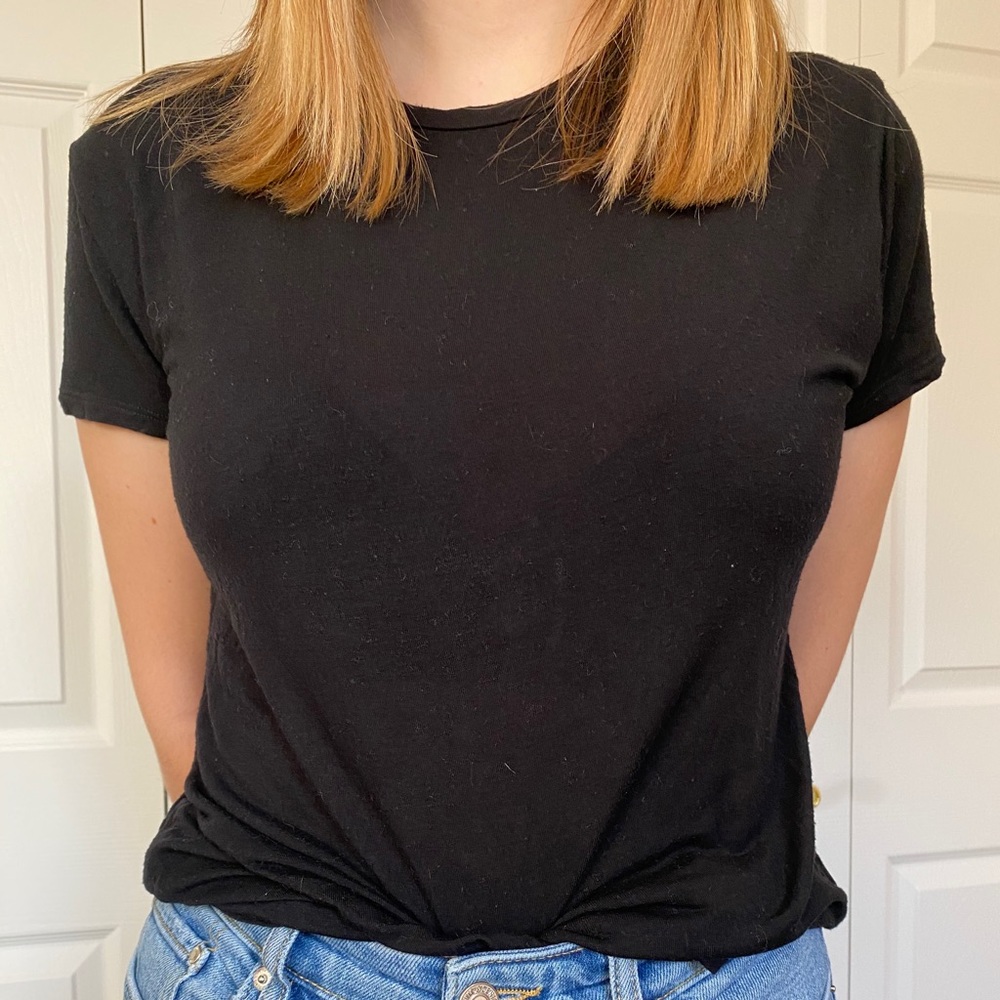 Black tshirt